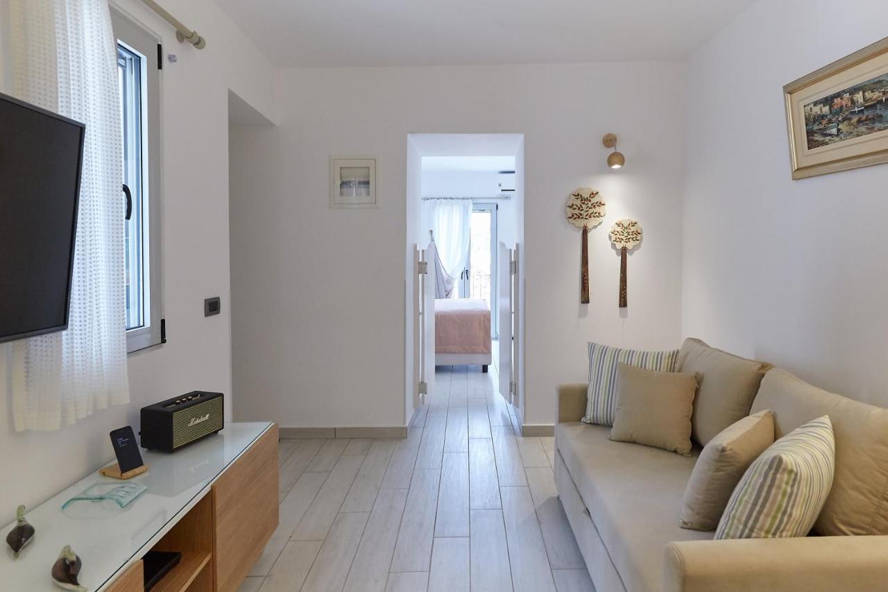 Euphoria House Vila Poros Town Exterior foto