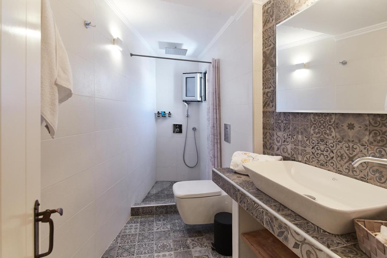 Euphoria House Vila Poros Town Exterior foto