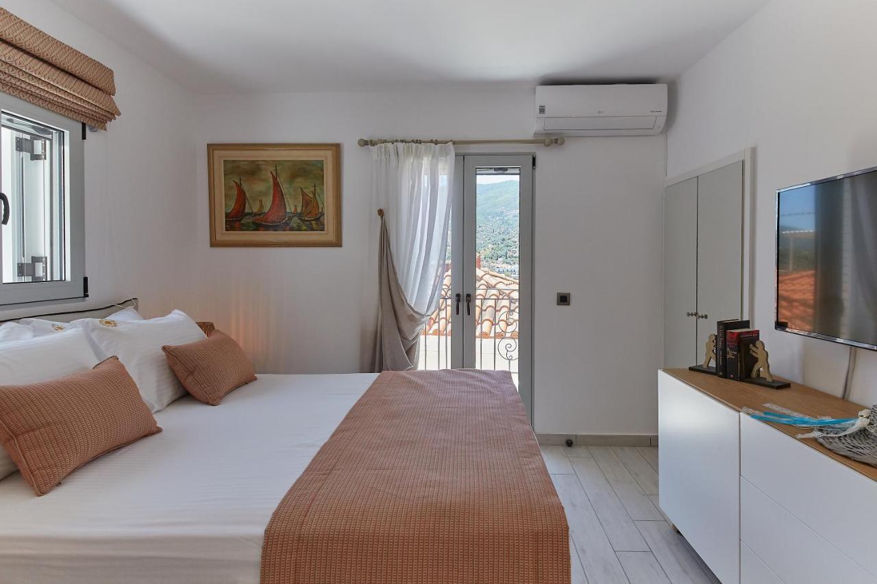 Euphoria House Vila Poros Town Exterior foto